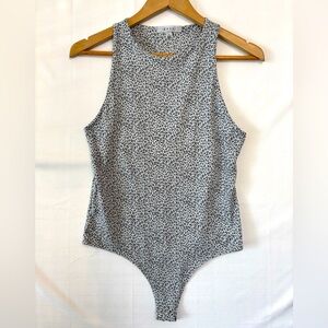 GAZE Gray and Black Cheetah Print Bodysuit Size Large